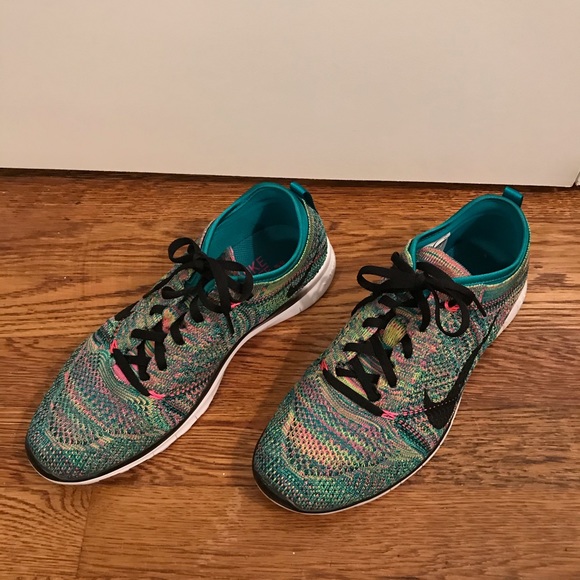 Nike Free Women Running Shoes Size 8 - Picture 2 of 4